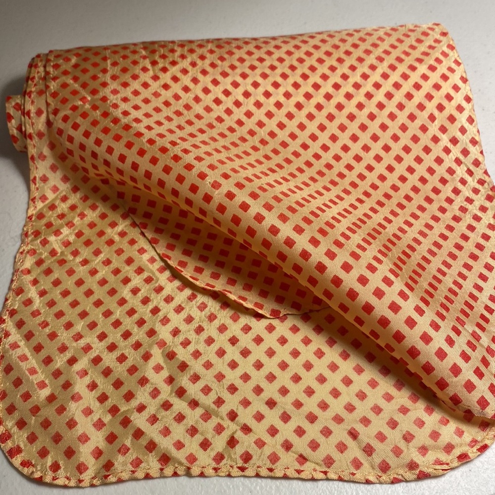 Rectangular Scarf - Picture 4 of 5